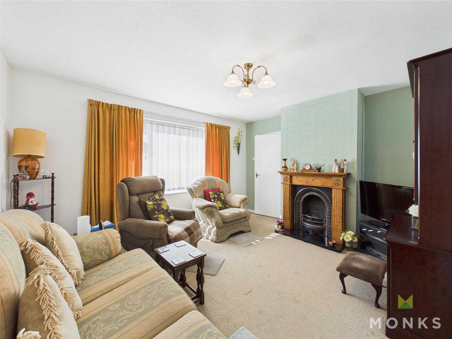 17 Langland Road, Oswestry, SY11 2DL SSTC